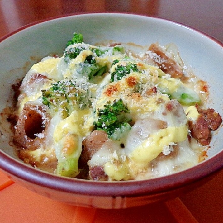 蓮根牛肉煮物で♪マヨチーズ焼き